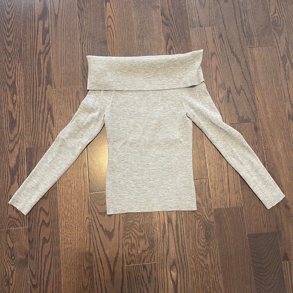 Wilfred Sweater